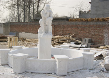 Chine Pierre de aménagement décorative de luxe pour la fontaine de marbre blanche découpée par main de jardin de villa fournisseur