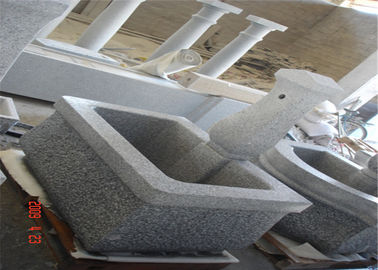 Chine Fontaine d'eau grise simple de aménagement décorative européenne de granit de jardin en pierre fournisseur