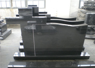 Chine Granit multi chrétien croisé noir de couleur de pierre tombale et de monument fournisseur