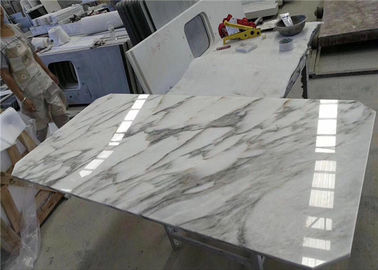 Chine Taille adaptée aux besoins du client par forme de rectangle d'angle biseauté de dessus de Tableau de marbre d'Arabescato fournisseur